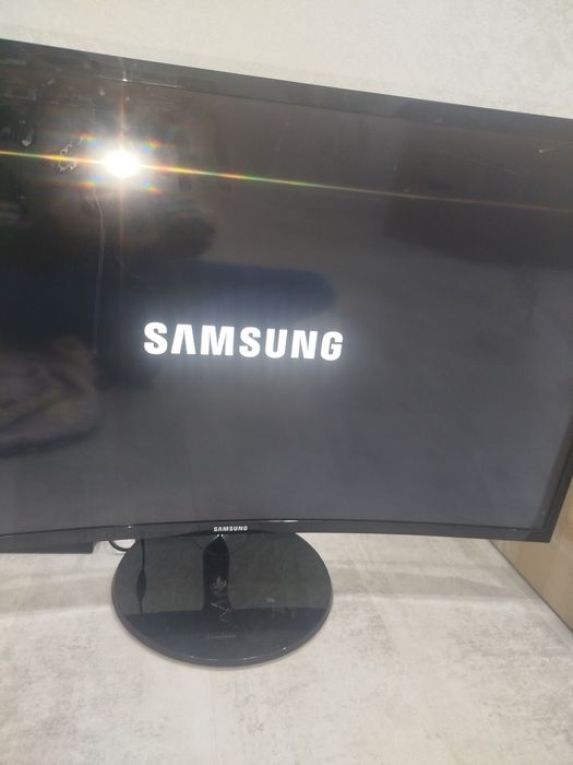 Продаётся Новый телевизор самсунг срочно