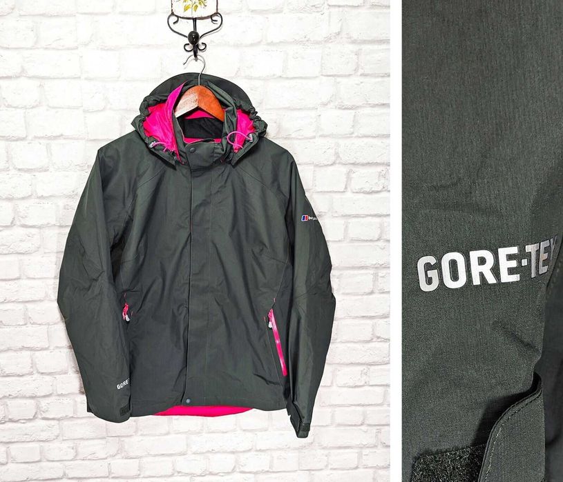 Berghaus Gore Tex  Оригинално дамско водоустойчиво яке размер UK14 / L