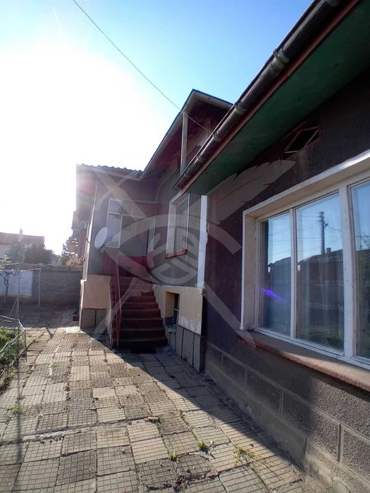 Продава се Къща в с. Желява, Област София-град - 140 кв.м за 929 €/кв.м - Снимка #16