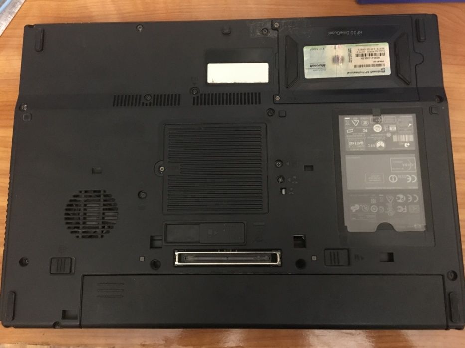 HP Compaq 8510p - 15.4" - 4 (2x2) GB RAM - 120 GB HDD