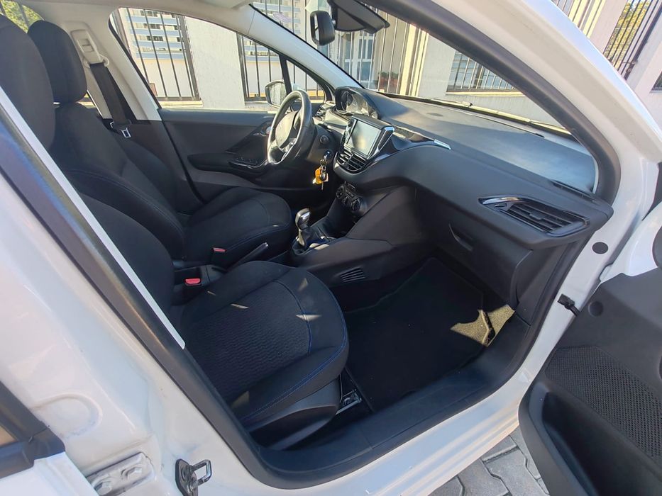 Peugeot 208,Euro 6