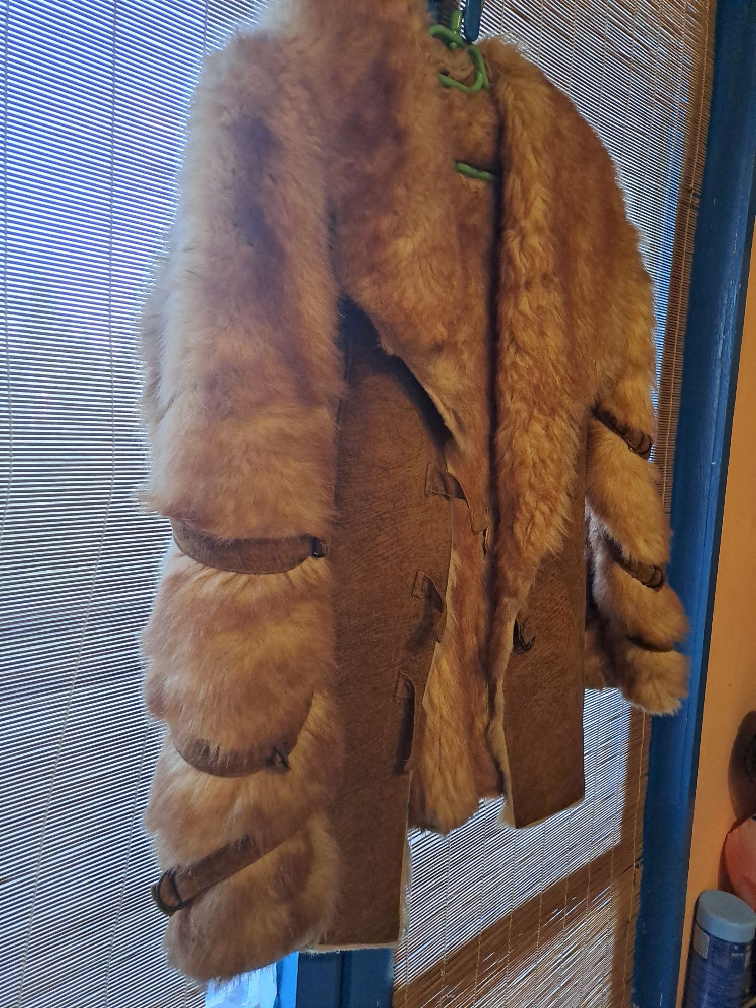 Зимно палто от лисица