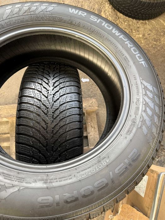 2x Anvelope Iarna 215/60 R16 - Nokian WR Snow Proof