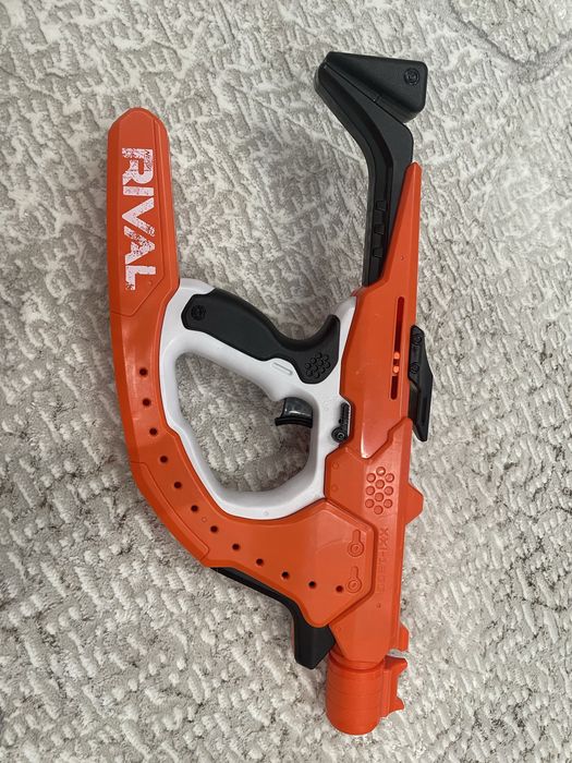 Бластер Nerf Rival Curve Shot XXI-1200