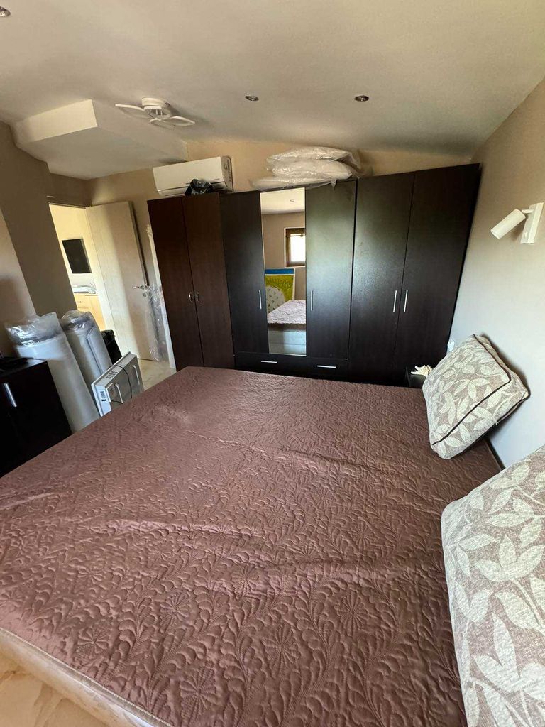 Продава се Многостаен апартамент в Созопол - 154 кв.м за 1020 €/кв.м - Снимка #1