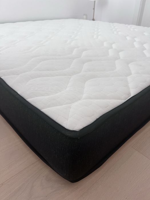 Saltea pat spuma iMemory Plus Dormeo 180x200 de la 6000lei