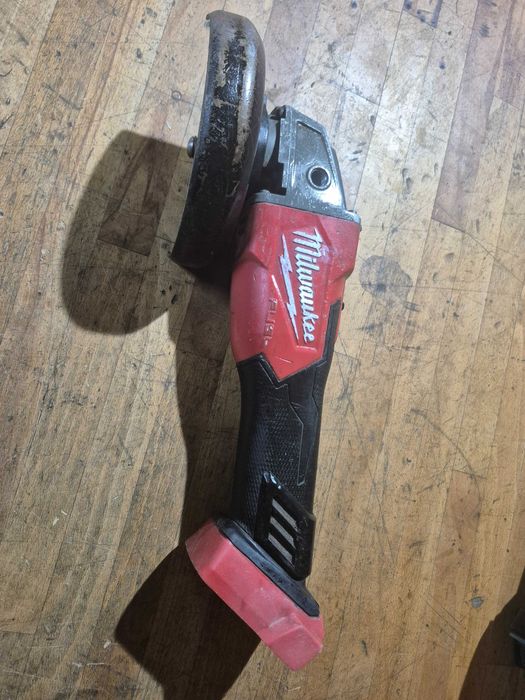 Flex polizor unghiular MILWAUKEE M 18