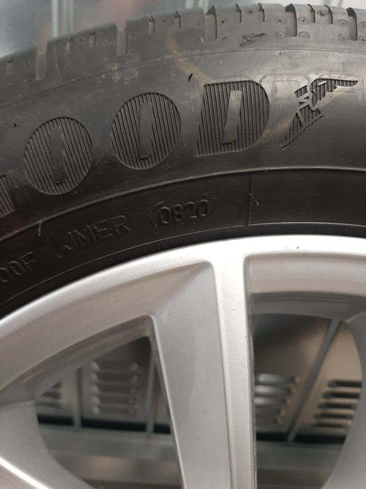 Janta Renault Megane + anvelopa 205 55 16 Goodyear dot 2020
