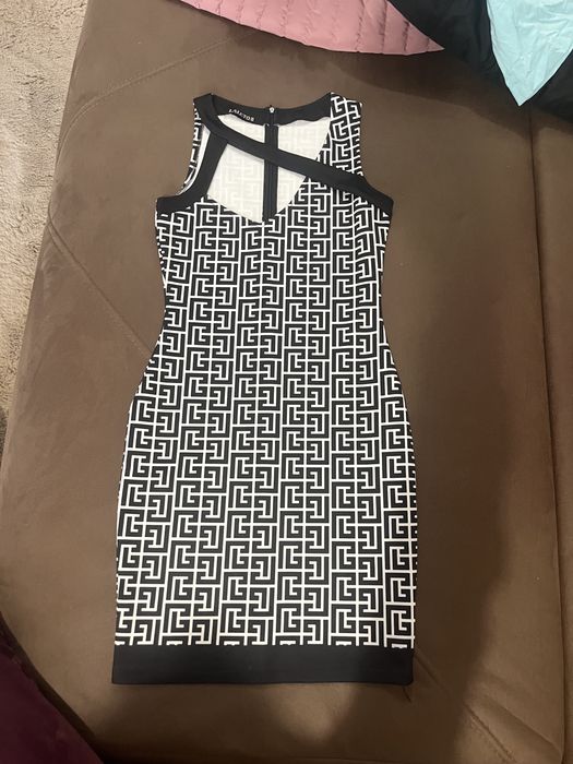 Черна рокля /запазена/