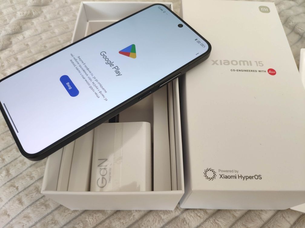 Чисто нов Черен Xiaomi 15 5G 12/512GB Глобална версия