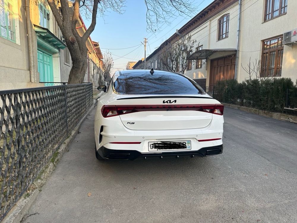 Kia K5 sotiladi – holati ideal