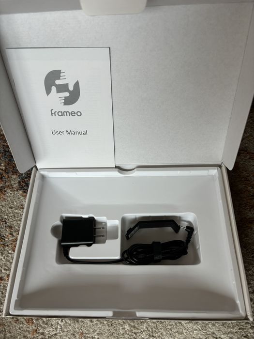 Дигитална фоторамка Frameo