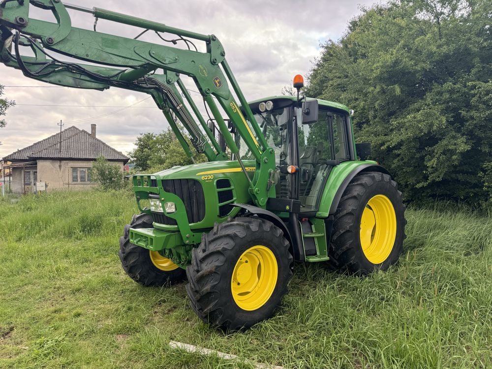 Tractor John Deere 6230 Premium cu Incarcator frontal John Deere