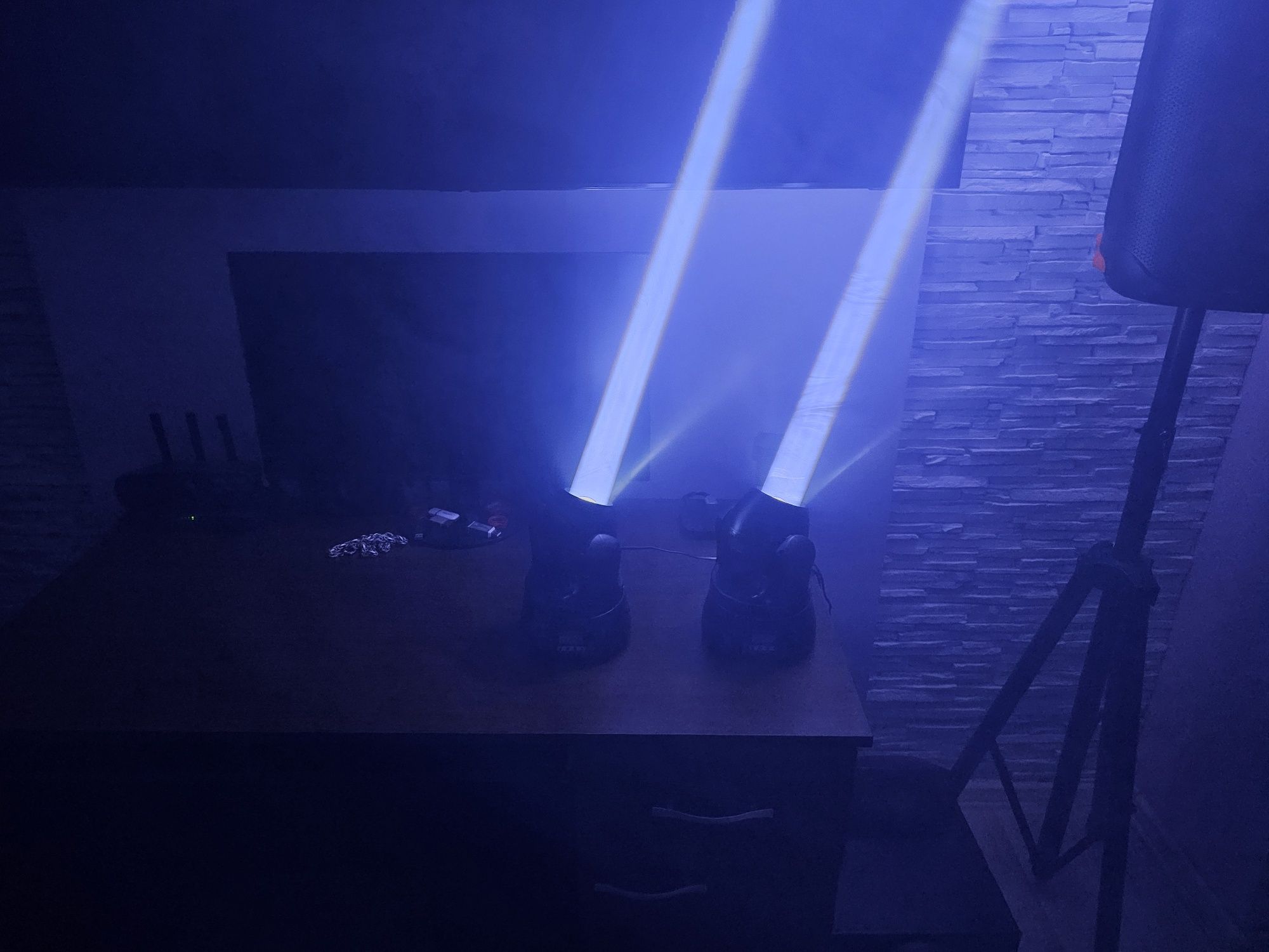 Нов модел Mini Moving Head Beam скенери