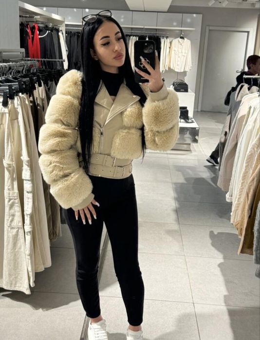 Vand geaca din blana naturala de vulpe