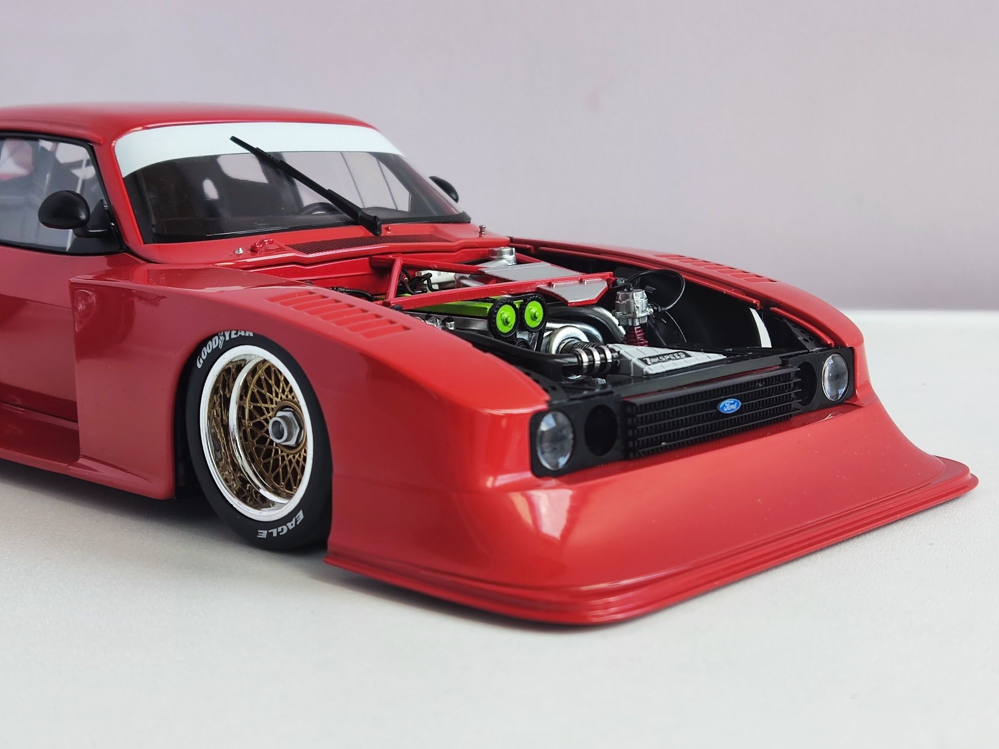 Ford Capri gr.5 Minichamps 1/18