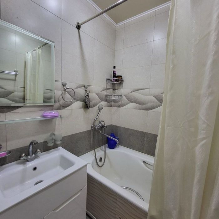 Юнусабад 4. 2/2/9. Отдельный вход. 63м2