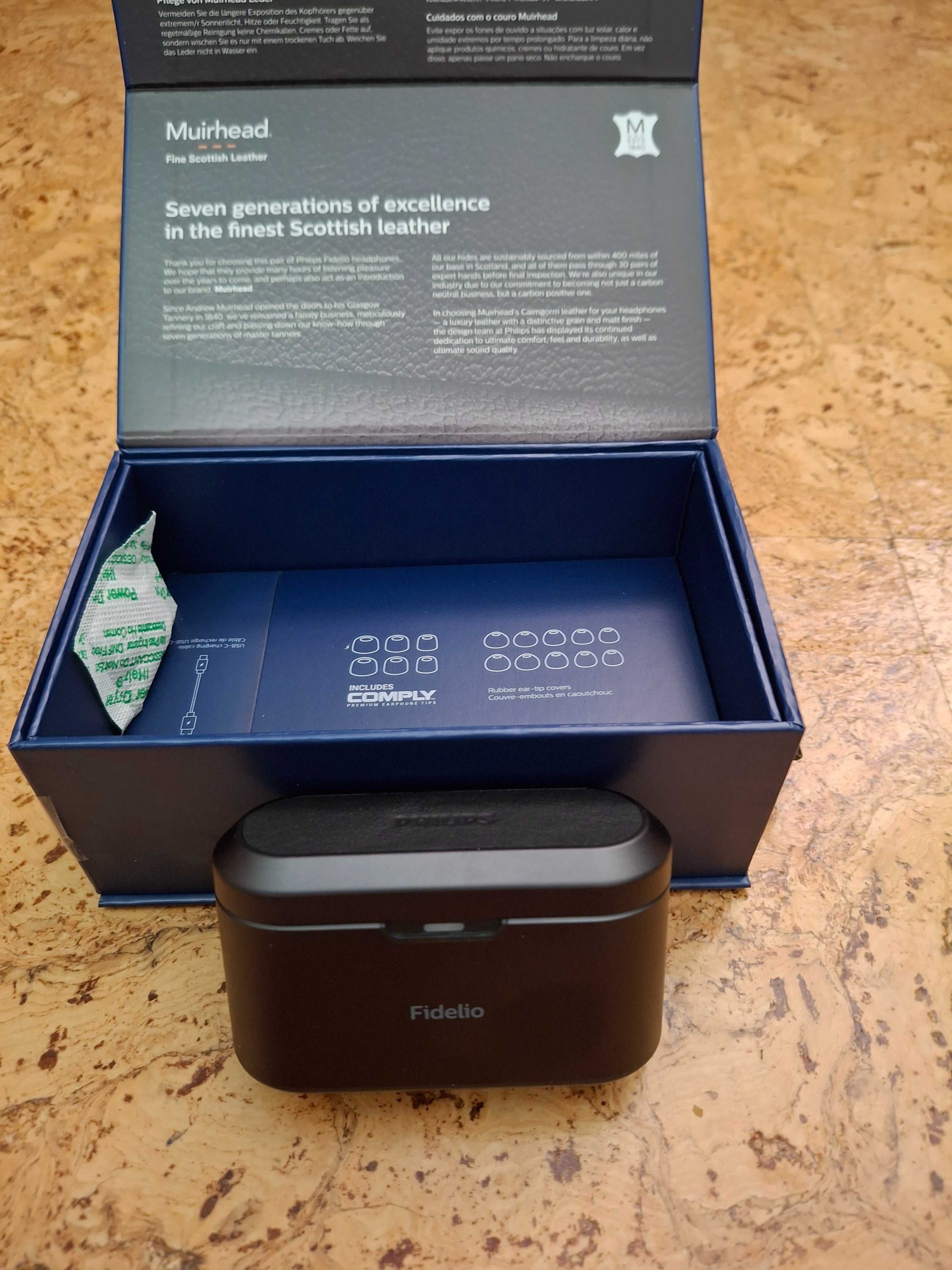 Нови  безжични слушалки Philips Fidelio T1