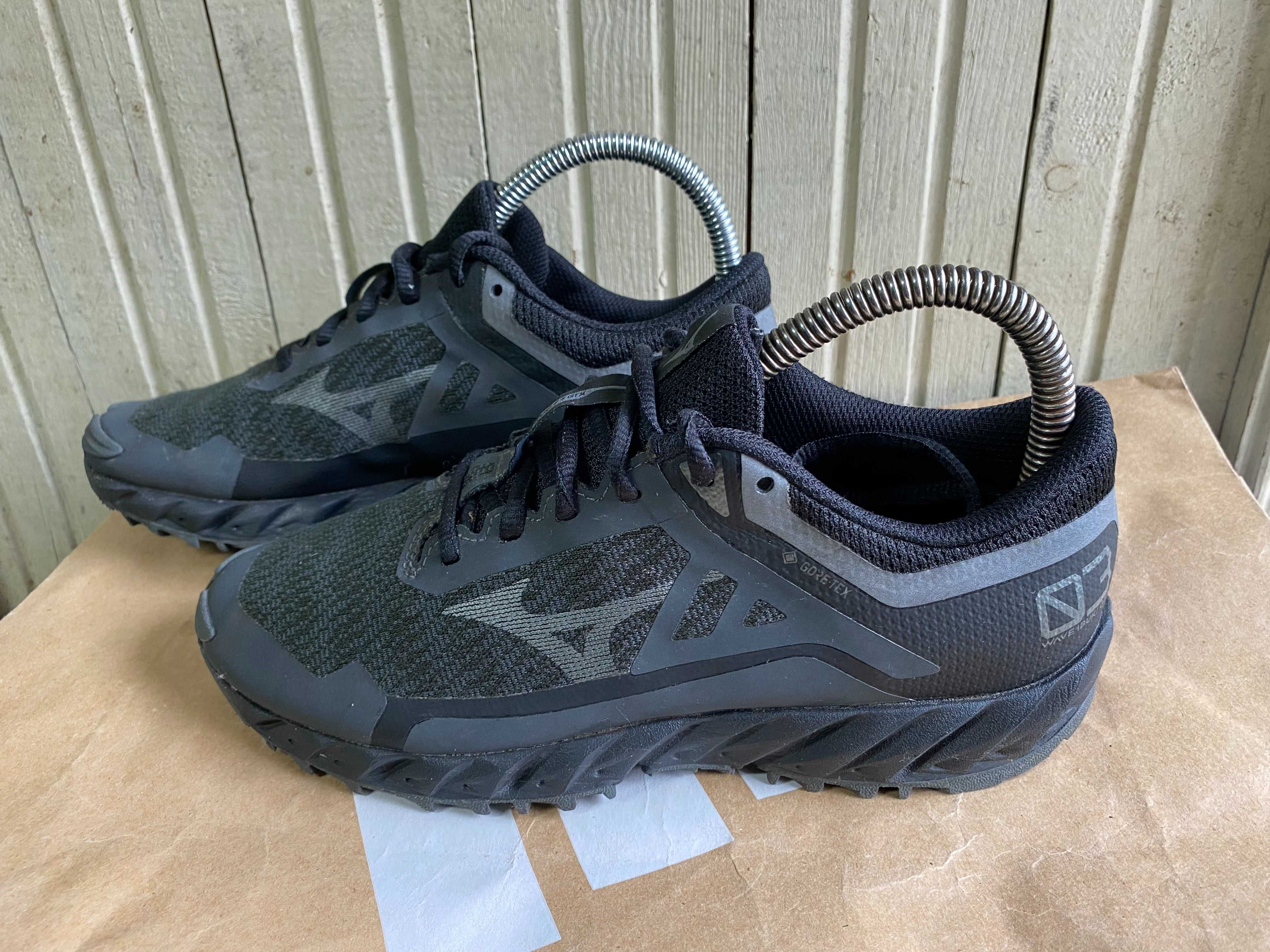 ''Mizuno Wave Ibuki 3 GORE-TEX''оригинални маратонки 37 номер