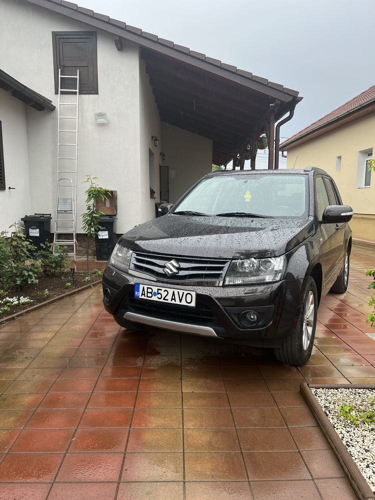 Suzuki Grand Vitara 2012