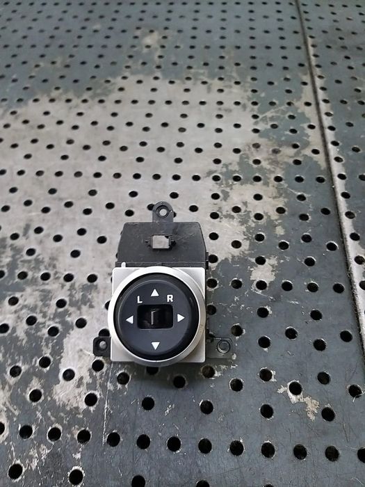 Buton reglaj oglinzi hyundai i10 ba ia 299128454