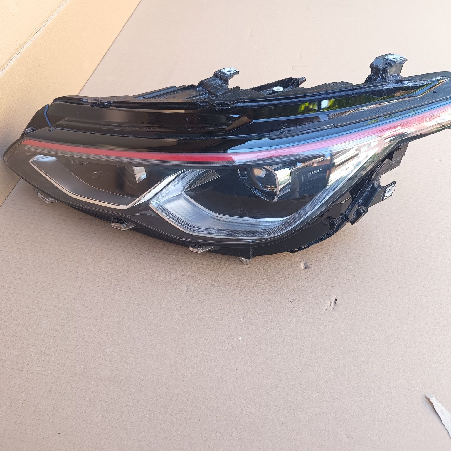 Ляв фар GOLF 8 VIII GTI Full Led IQ Light 5H1941059A