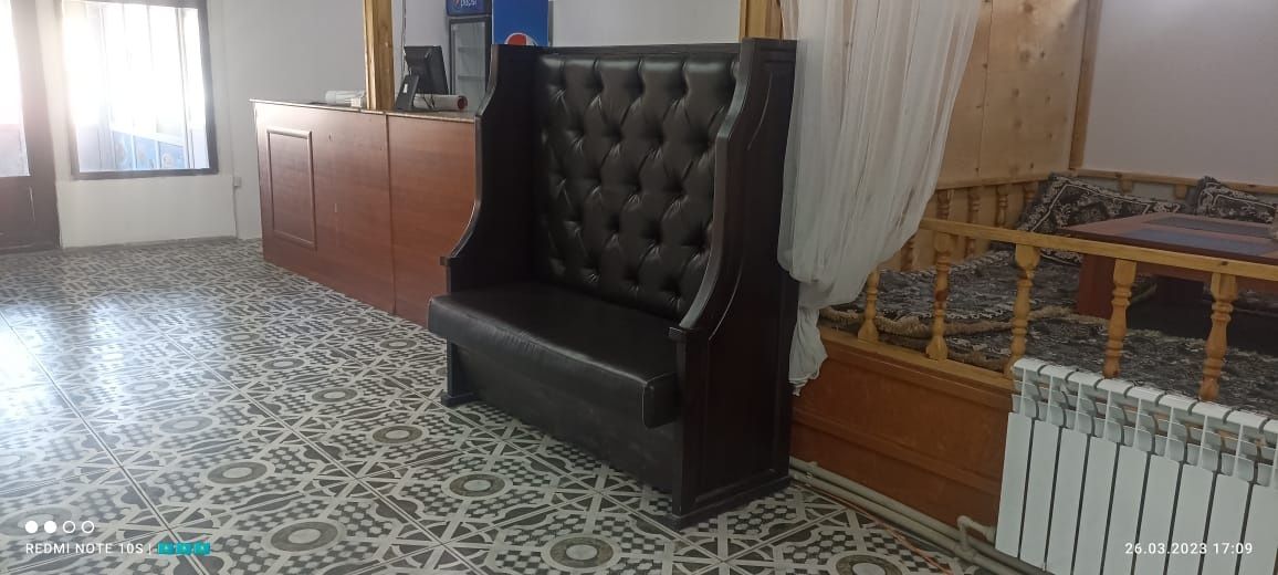 Диван и столик жагдайы жаксы