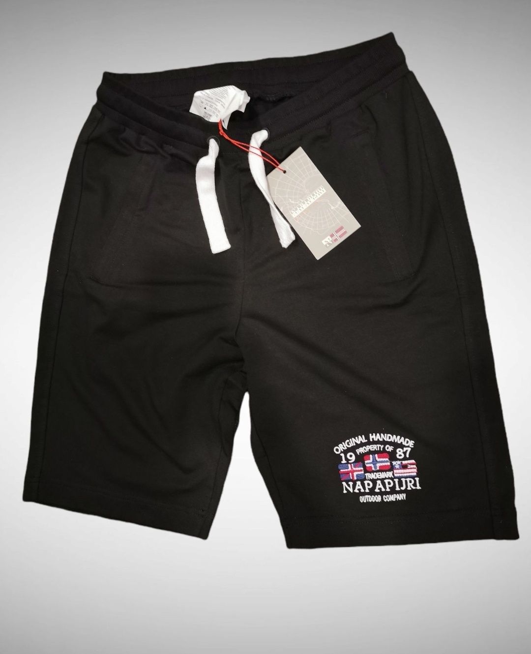 N а р a p i j r i  size M size