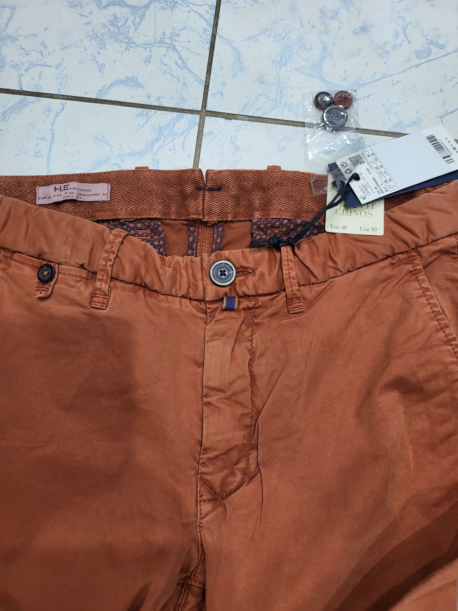 Pantaloni barbati Massimo Dutti, Mango