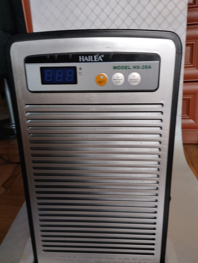 Продавам чилър Hailea HS-28A – Като нов!