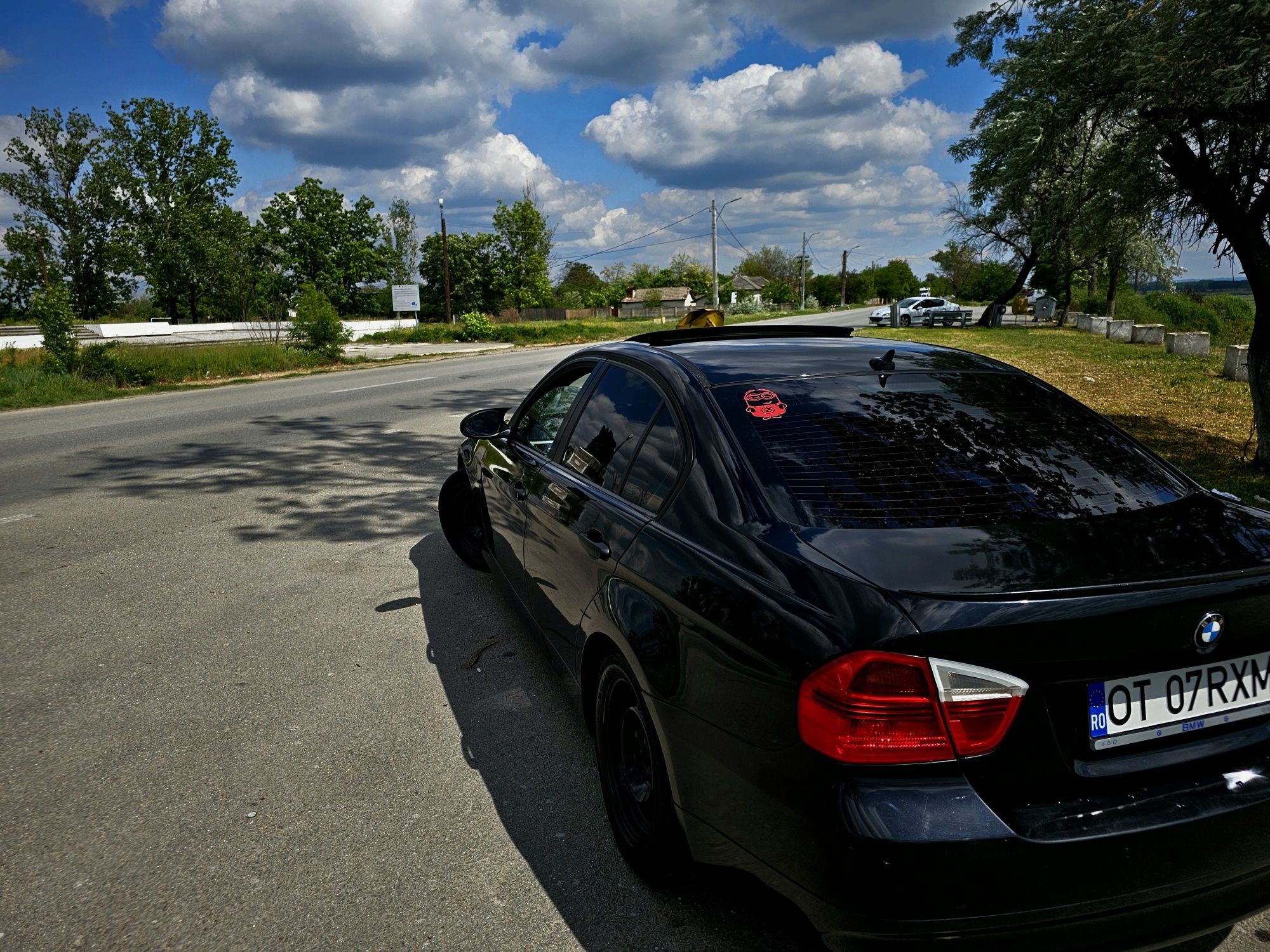 BMW E90 318d  - suspensie sport reglabila