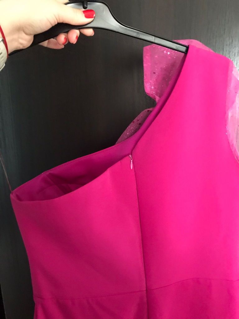 Rochie Fucsia! Mărimea 42!