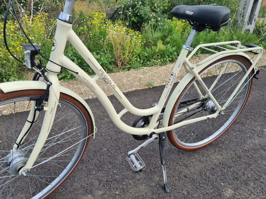 Bicicleta pegasus comfort touren dama roti 28 cu 7 viteze shimano