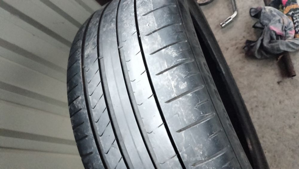 Anvelope 275 40 R20 runflat