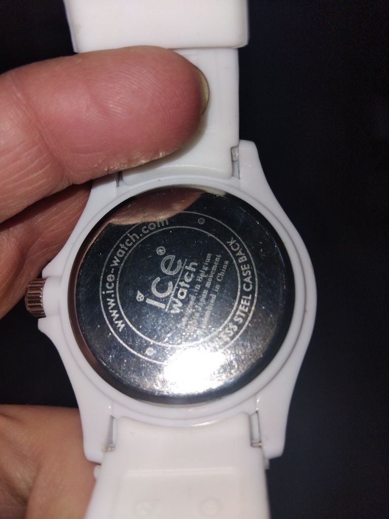 Нов ICE WATCH,дамски часовник