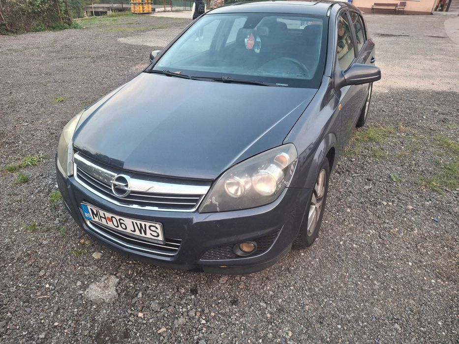 Opel Astra h Panoramic