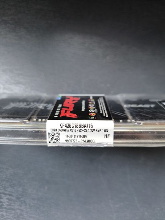 Оперативная память Kingston FURY Beast Black RGB [KF436C18BBA/16]