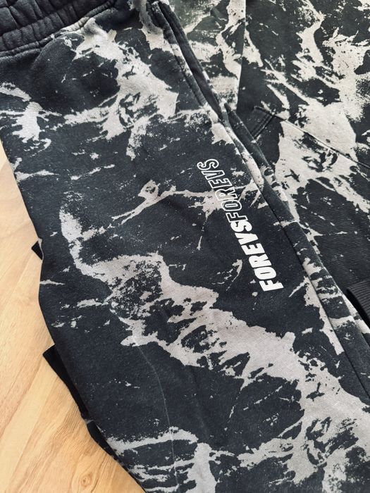 Спортен екип на H&M 146см