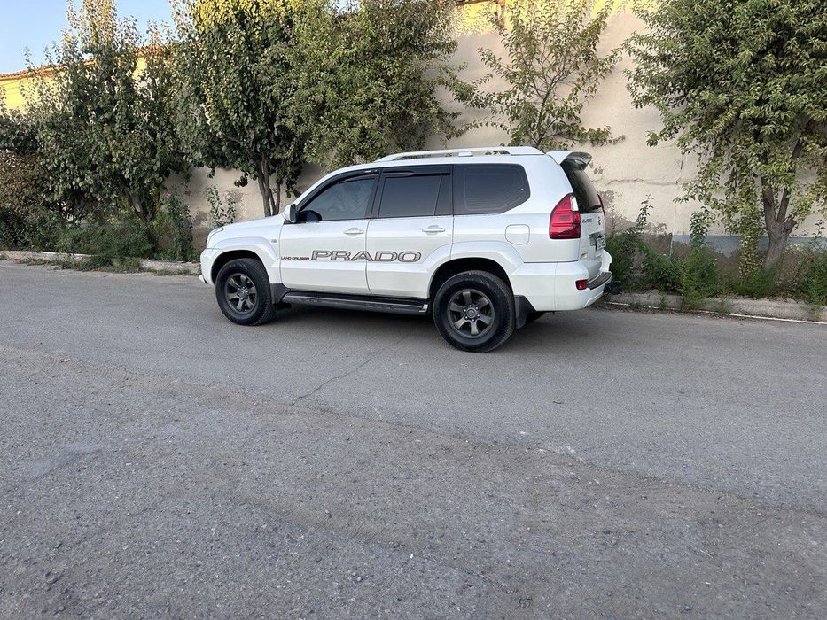 Tayota Prado 120