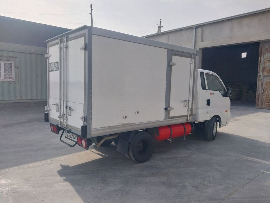 Kia Bongo dizel, metan o'rnatilgan, 2024, 85 ming probeg, 21 000$