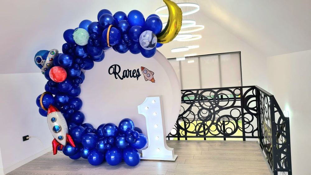 Aranjamente Baloane pentru Evenimente și Aranjamente Cristelnita