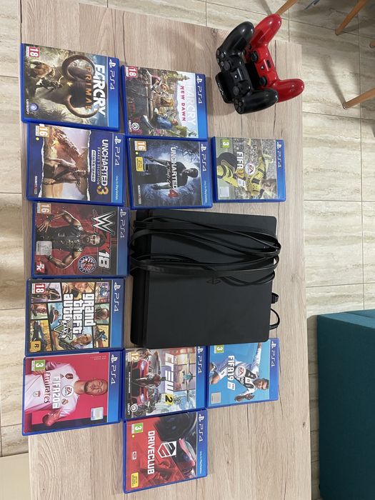 Ps4 Slim 500gb+2 controllere+docker incarcare+ 11 jocuri!!