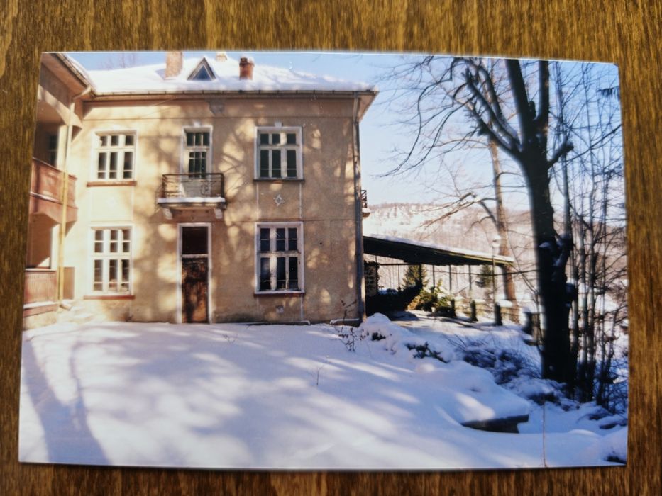 Продаваме бивш хотел-ресторант и поземлен имот в кв. Водици-гр.Габрово