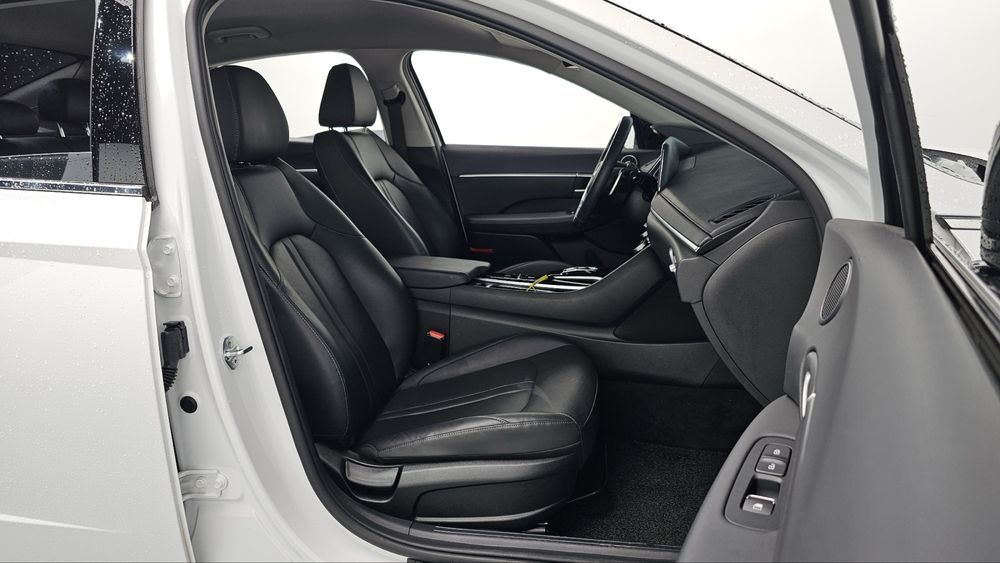 ПРОДАЕТСЯ!! Hyundai Sonata 2.0