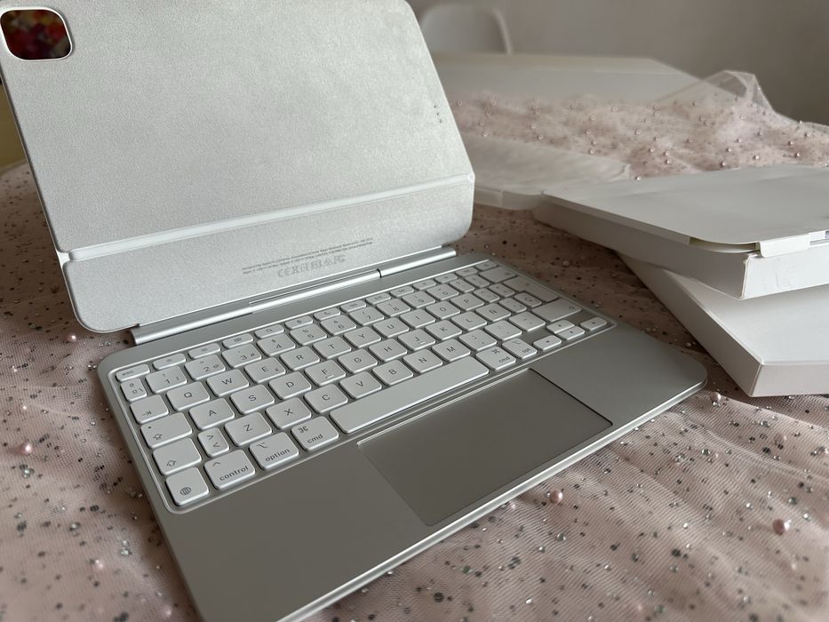 Magic Keyboard Ipad 11 inch