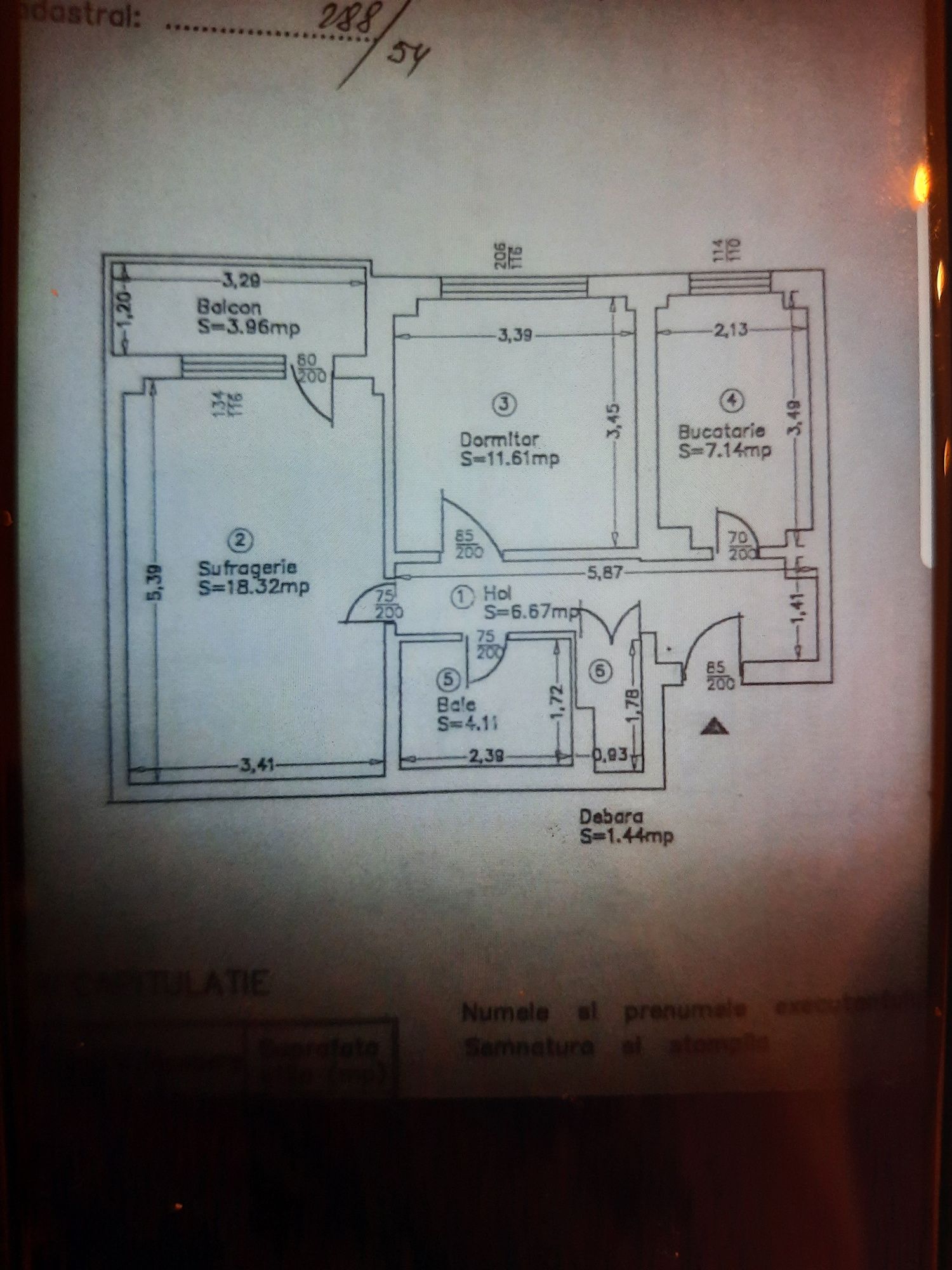 Inchiriez apartament 2 camere decomandat - Diham + loc de parcare