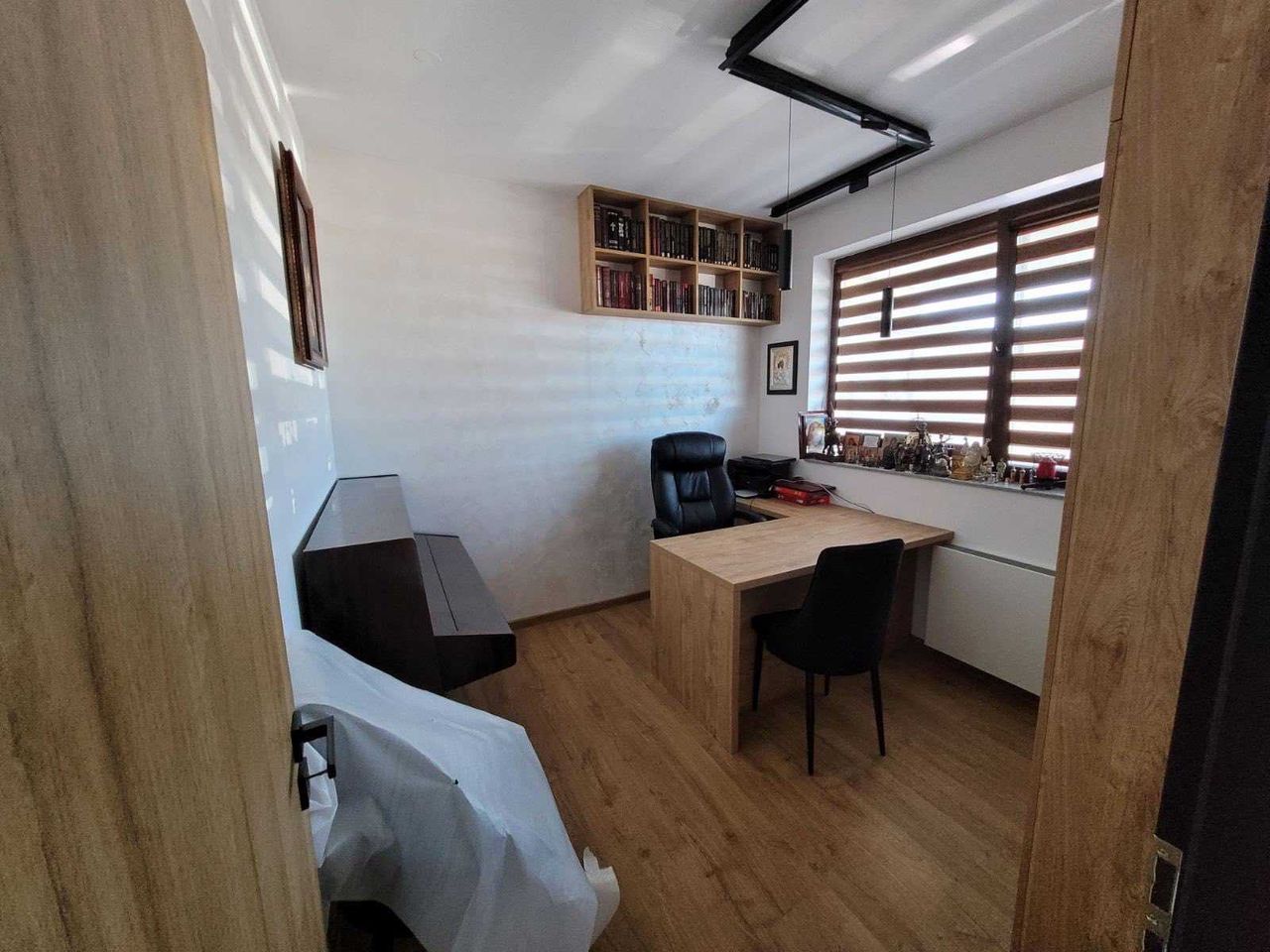 Продава се Къща в с. Марково, Област Пловдив - 400 кв.м за 2125 €/кв.м - Снимка #15