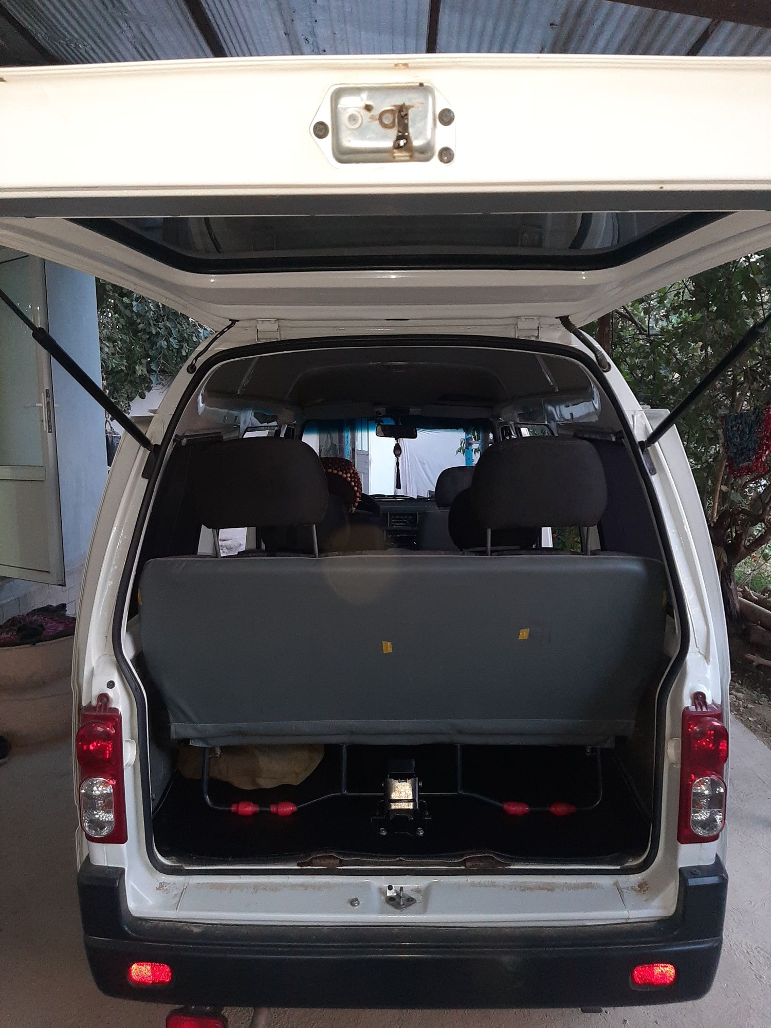 Chevrolet   Damas