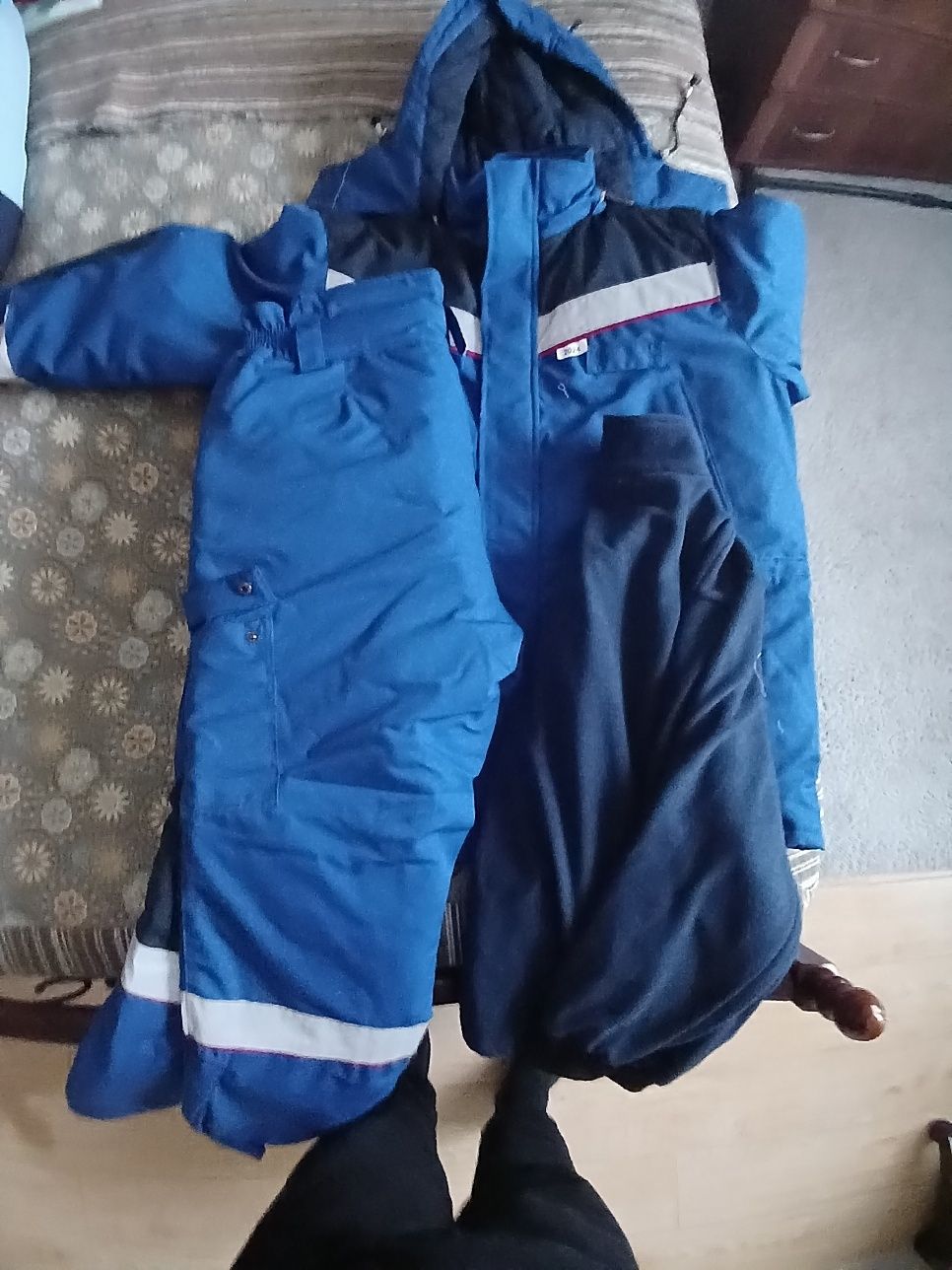 Спецодежда зимняя 60размер,продам