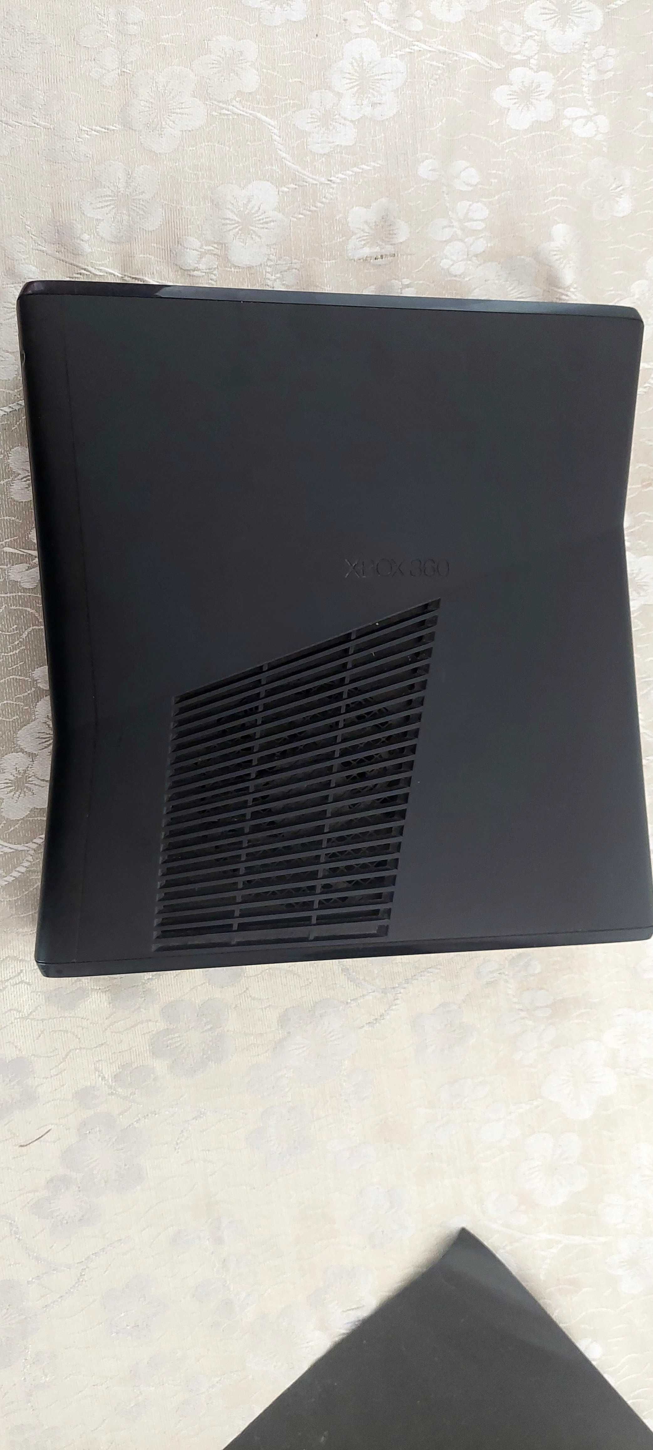 Xbox 360 S Console model 1439